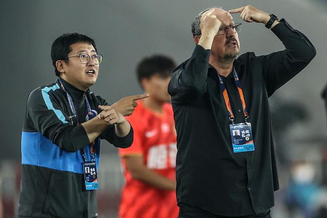 郑钦文2比1逆转战胜肯宁 收获红土赛季“开门红”